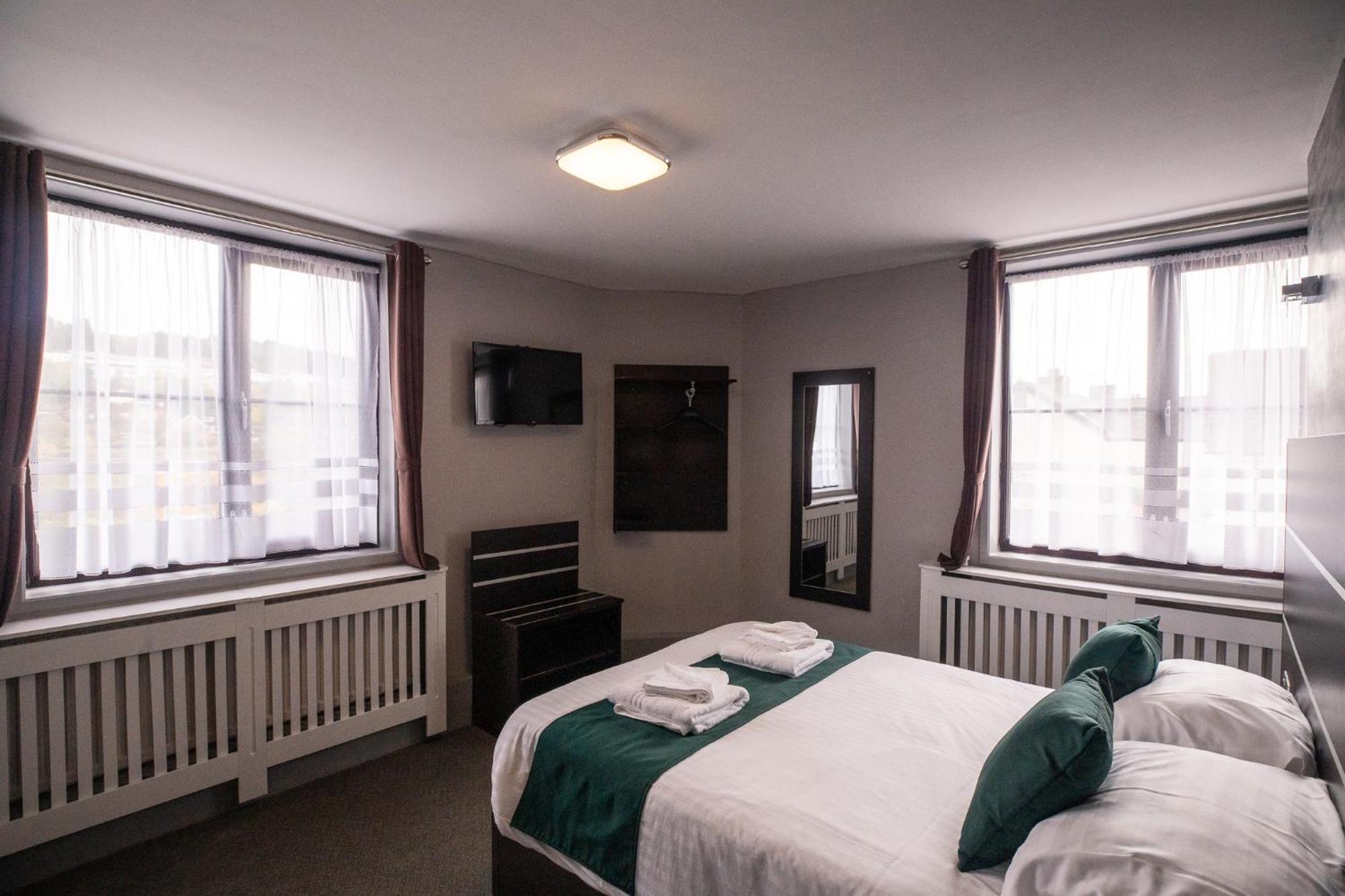 Best Western Ebbw Vale Exterior photo