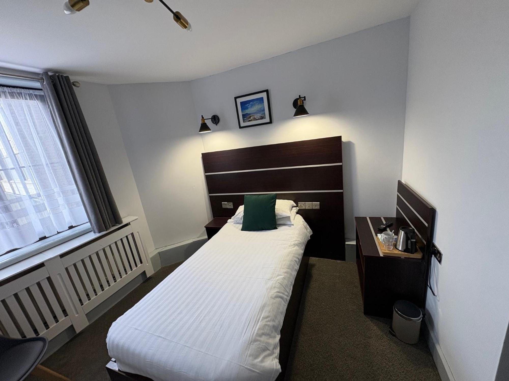 Best Western Ebbw Vale Exterior photo
